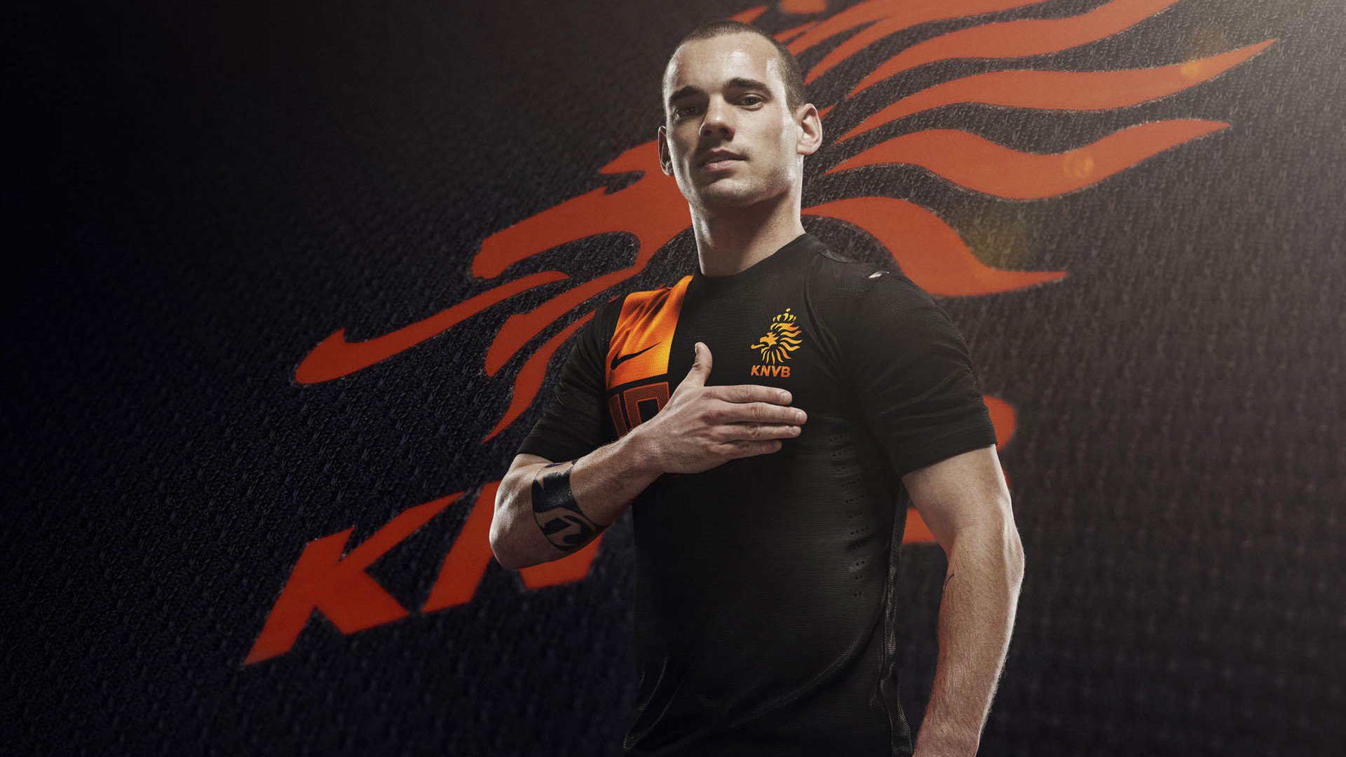 出色防守引发热议！，C罗在雄鹿比赛中夺冠比赛高潮迭起