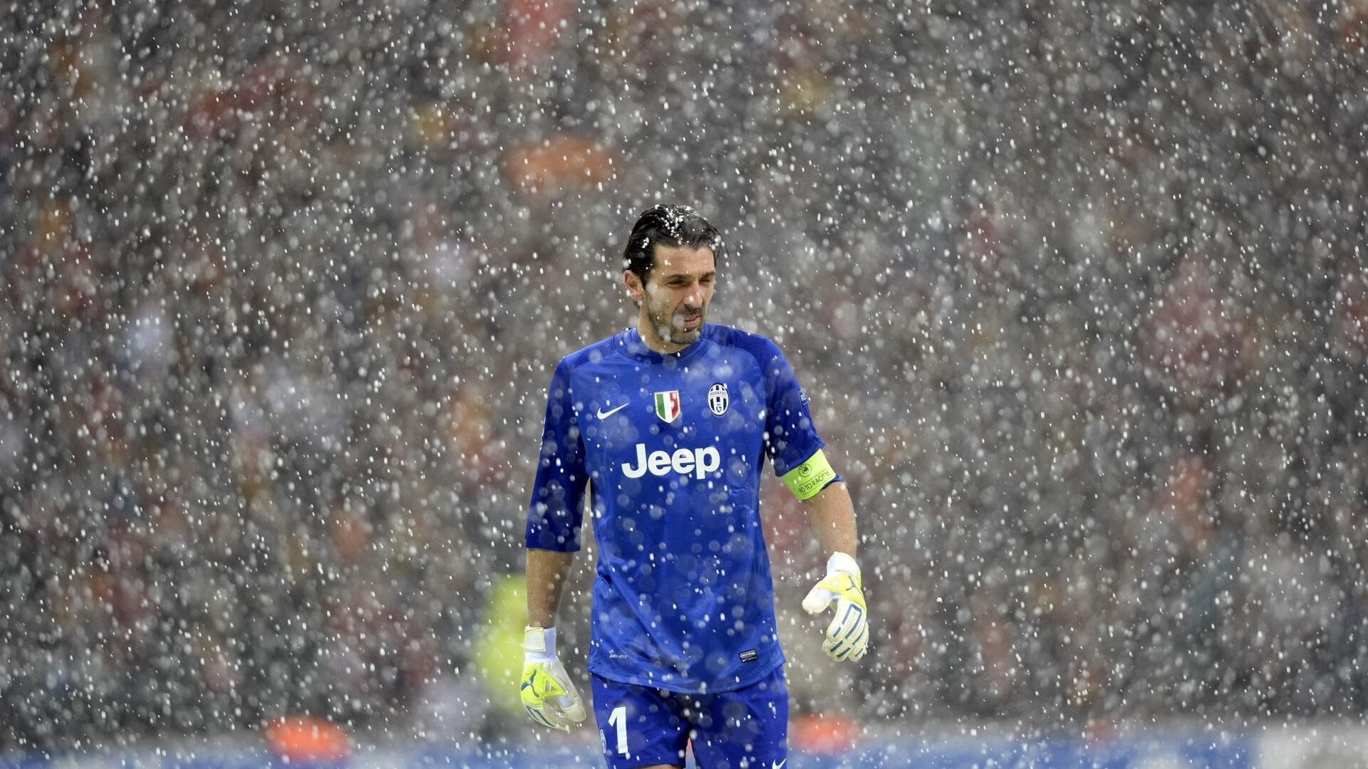 反败为胜引爆全场！，塔图姆意外战胜巴黎圣日耳曼赛场气氛高涨